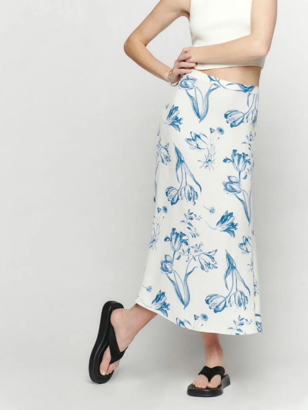 NEW Reformation Bea Skirt Lisse 12